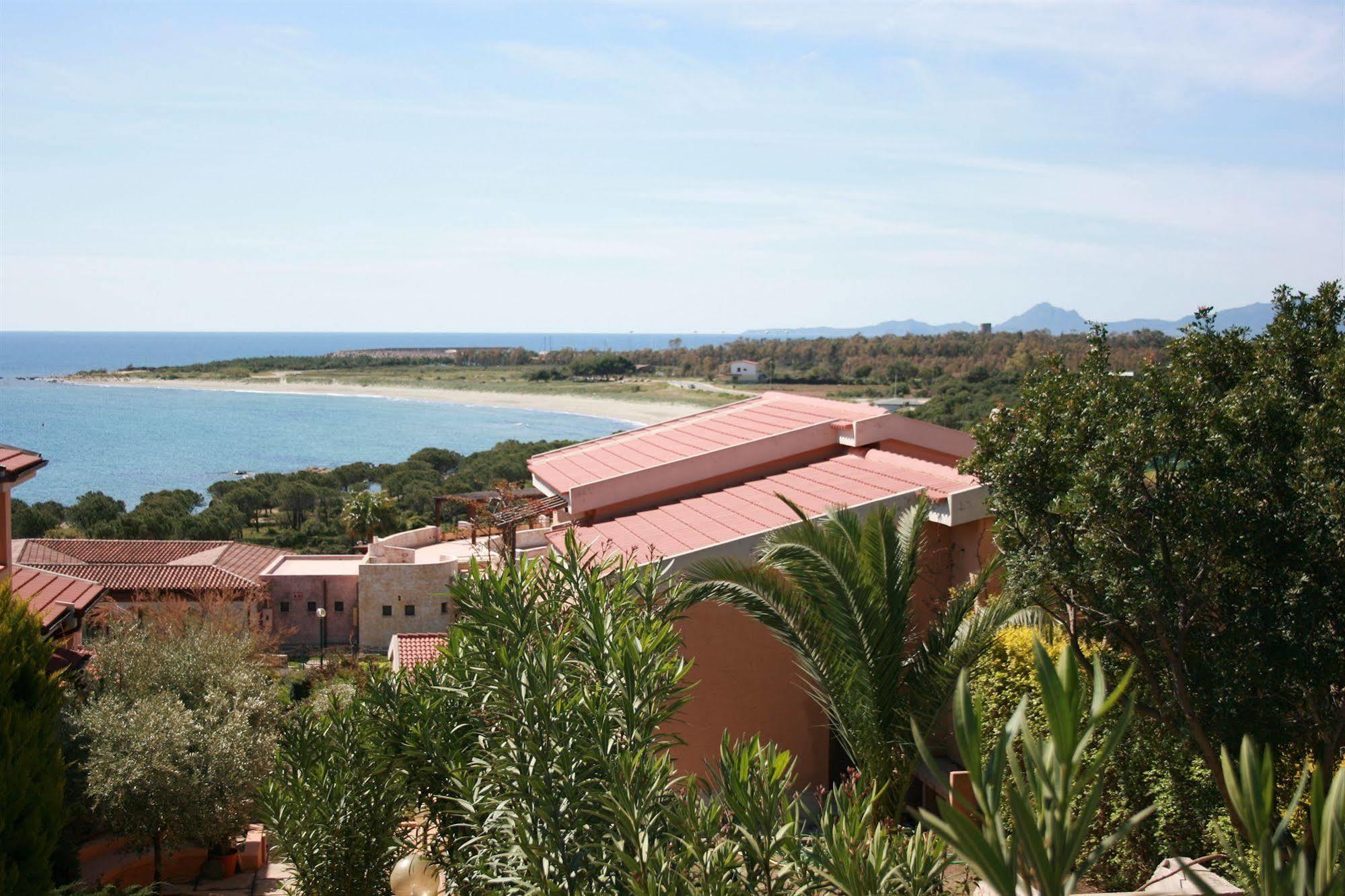 Aparthotel Il Borgo Di Porto Corallo