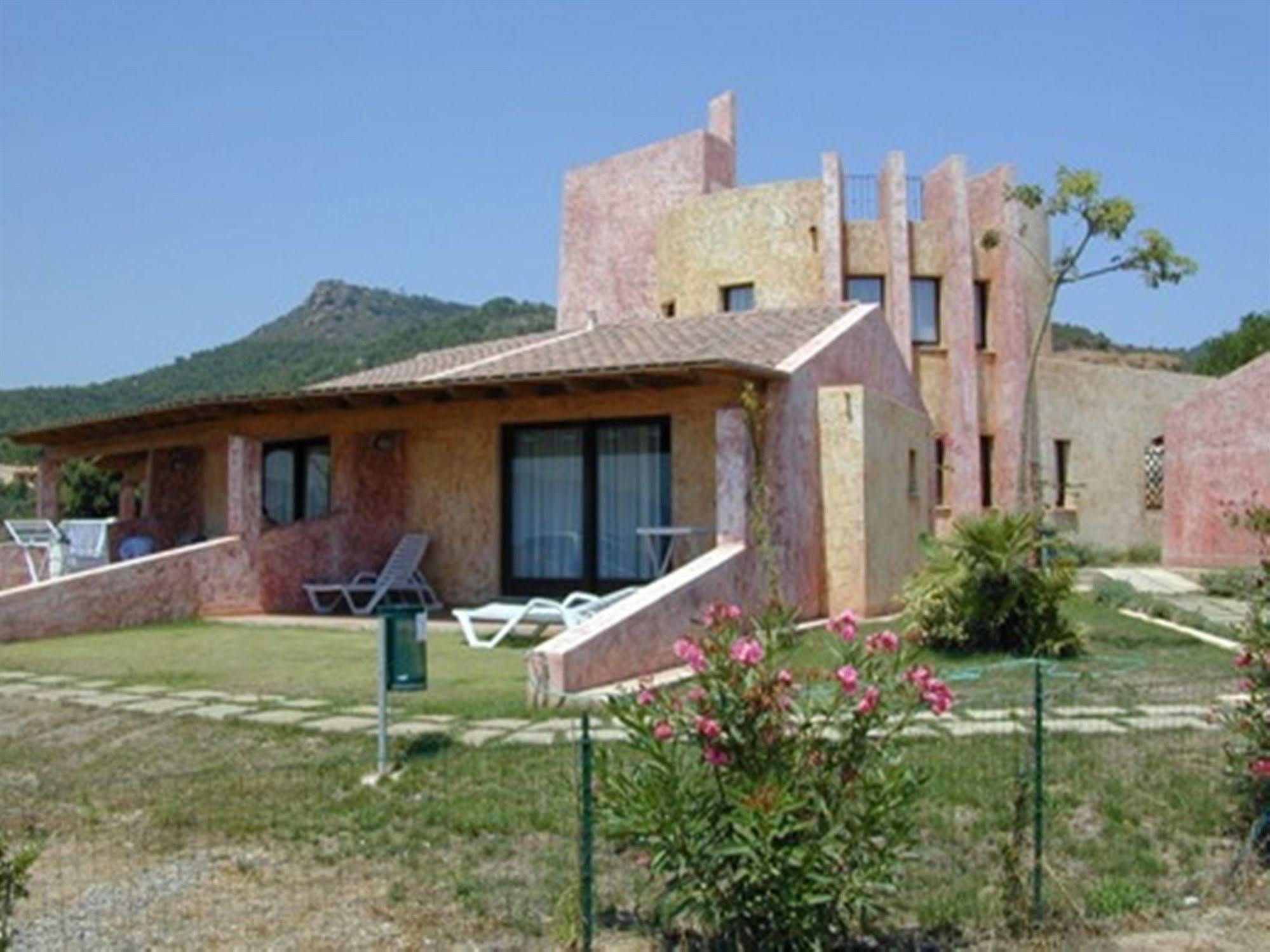 Apart-hotel Il Borgo Di Porto Corallo