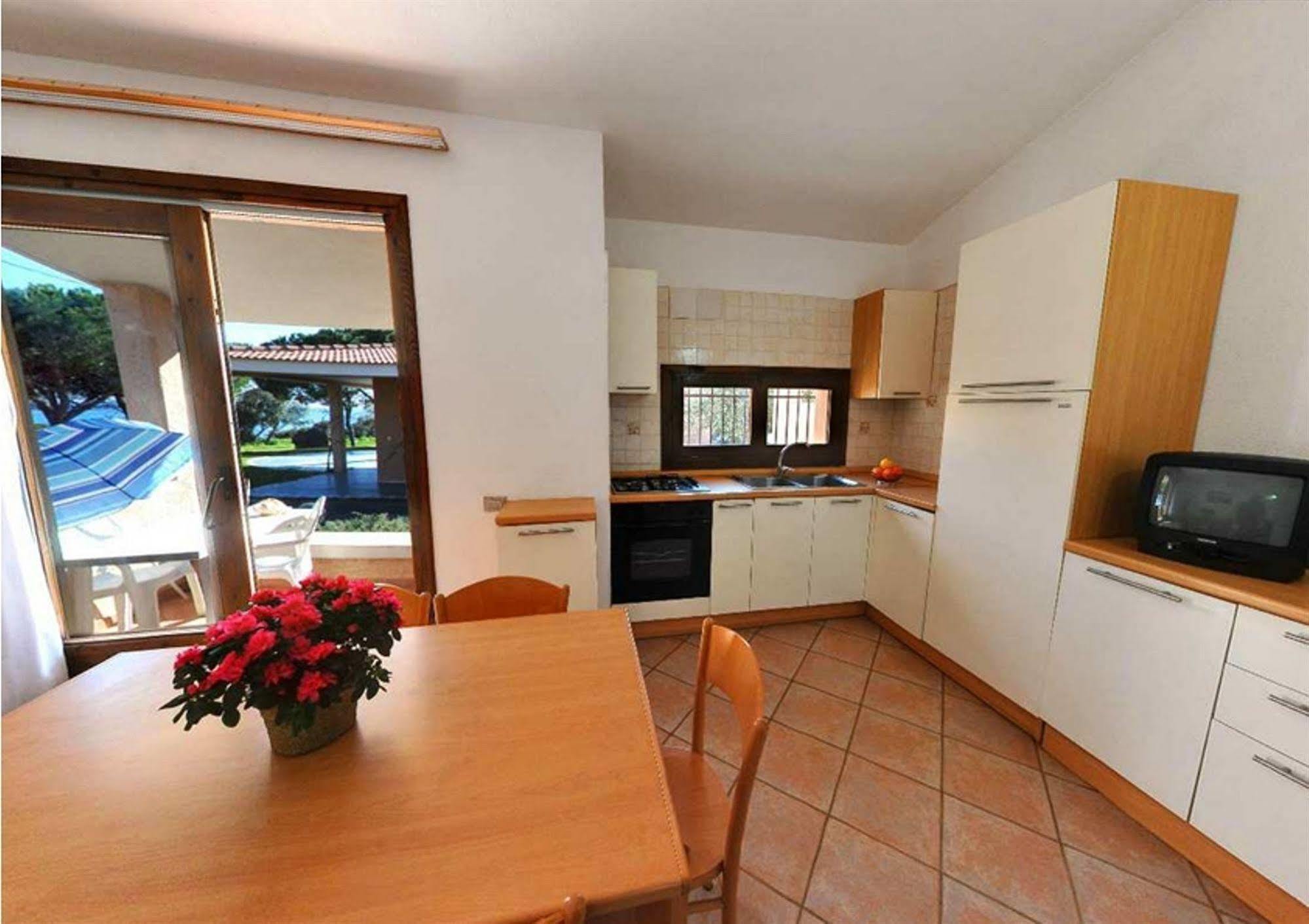 Apart-hotel Il Borgo Di Porto Corallo *